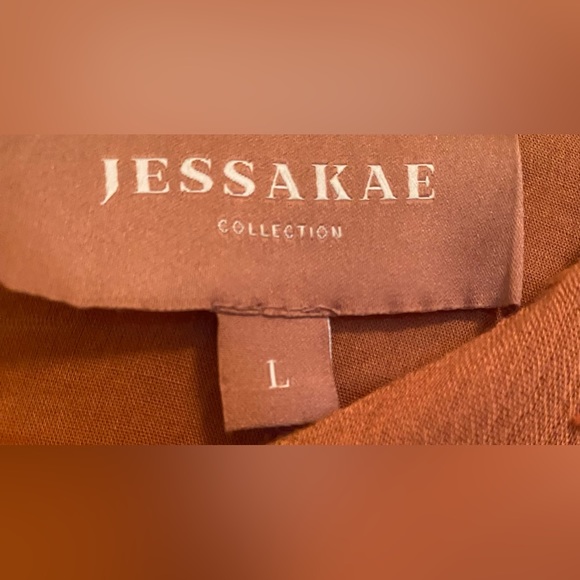 JessAkae Gable Mini Dress in Gingerbread w Blouson 1/2 sleeves. - Picture 7 of 8